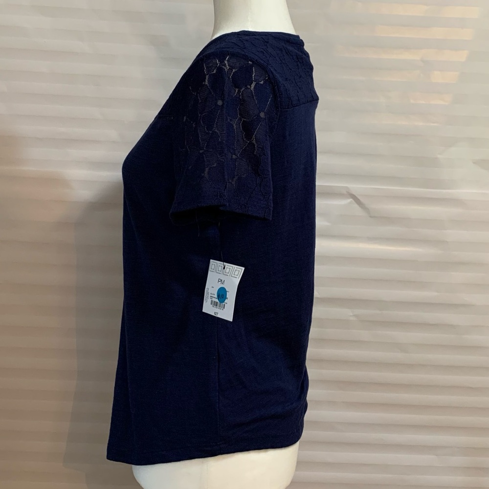 Extra cute Liz Claiborne navy cotton blouse